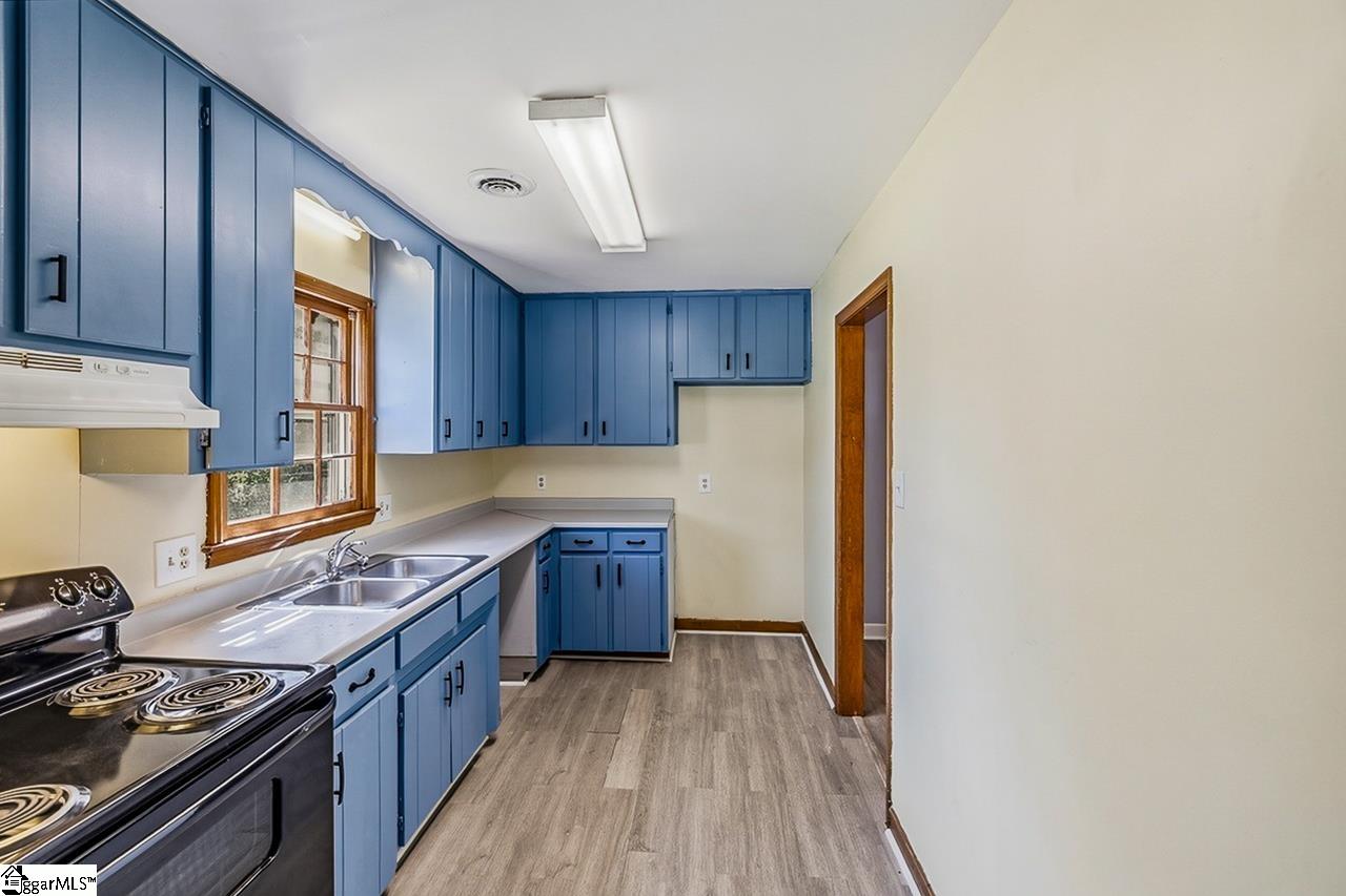 4016 Pebblebrook Court Spartanburg, SC 29301
