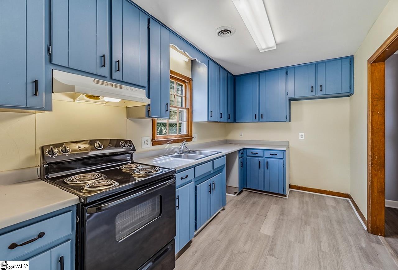 4016 Pebblebrook Court Spartanburg, SC 29301