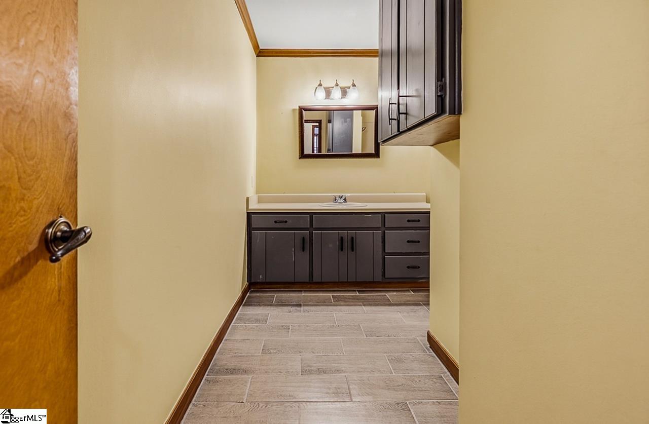 4016 Pebblebrook Court Spartanburg, SC 29301