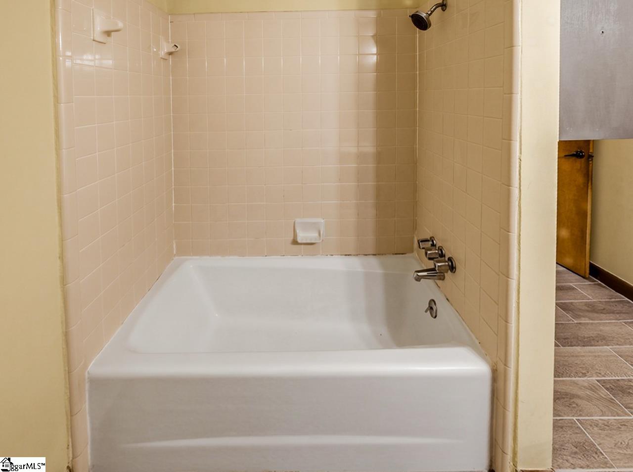 4016 Pebblebrook Court Spartanburg, SC 29301