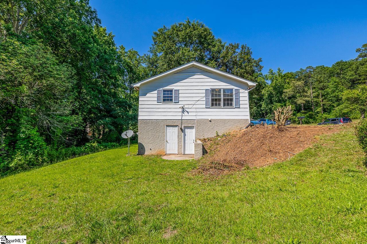 4016 Pebblebrook Court Spartanburg, SC 29301