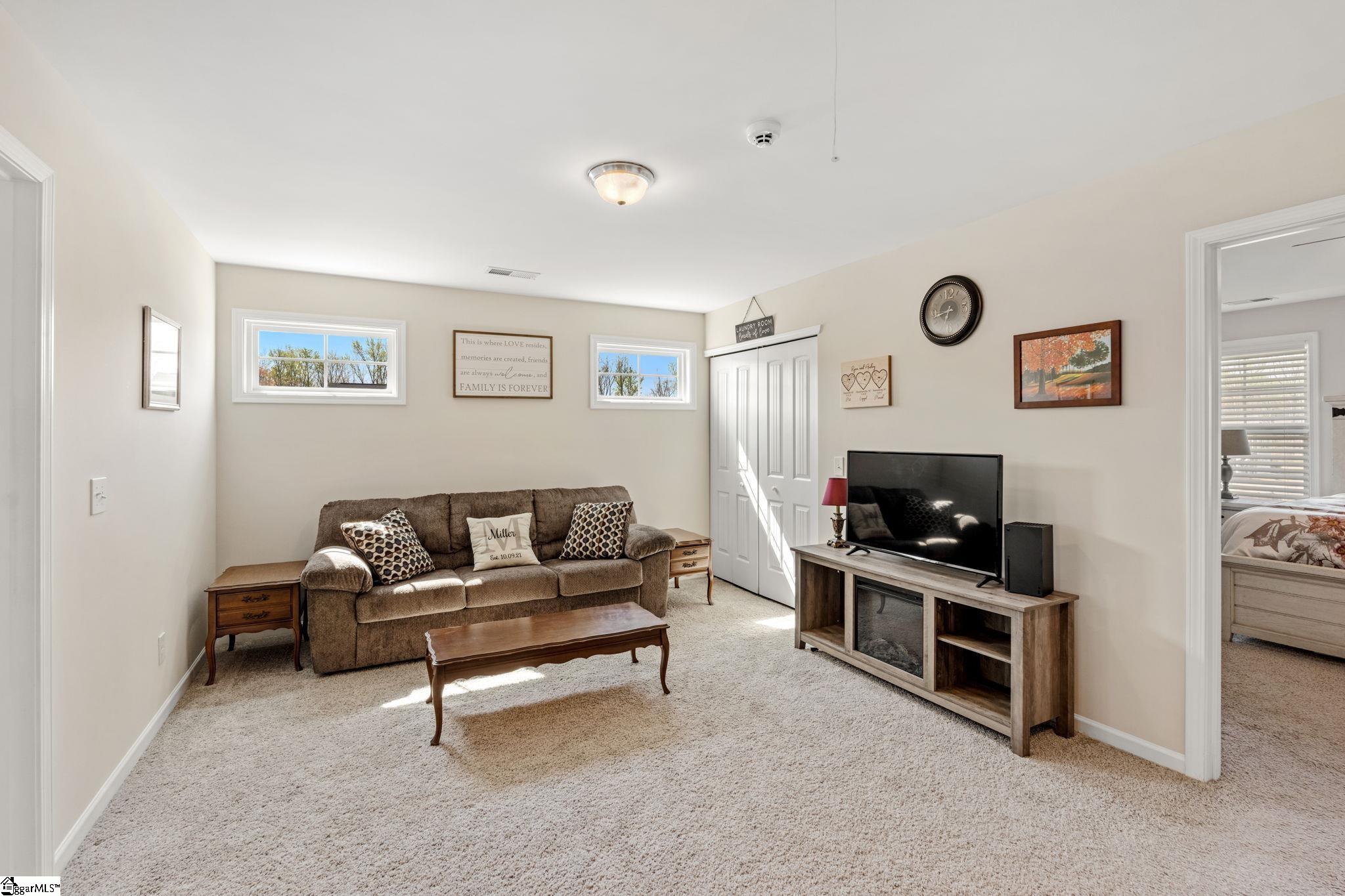 136 Frost Flower Way Fountain Inn, SC 29644