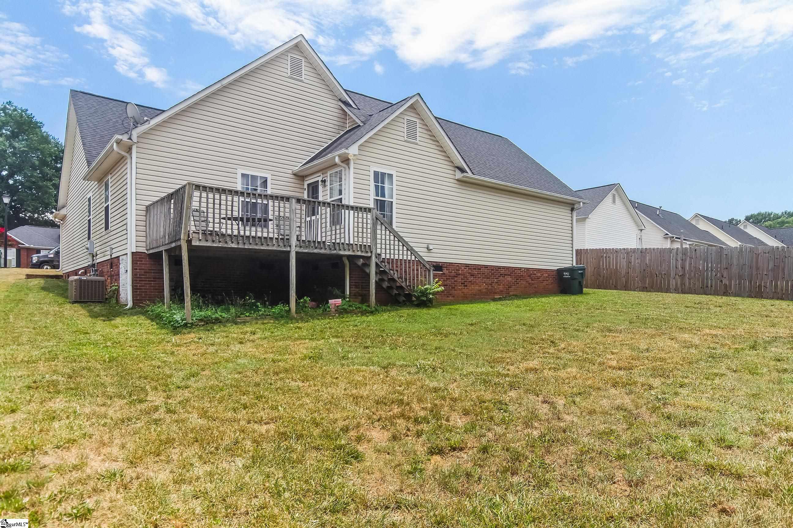 639 Cotton Branch Drive Boiling Springs, SC 29316