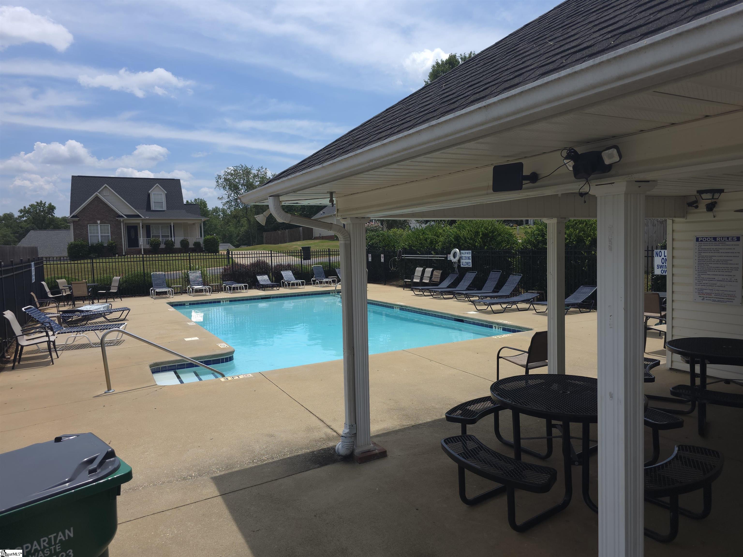 639 Cotton Branch Drive Boiling Springs, SC 29316