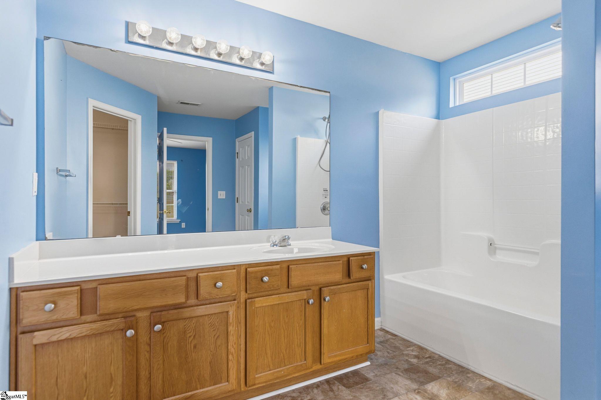 205 Greenport Way Greenville, SC 29607