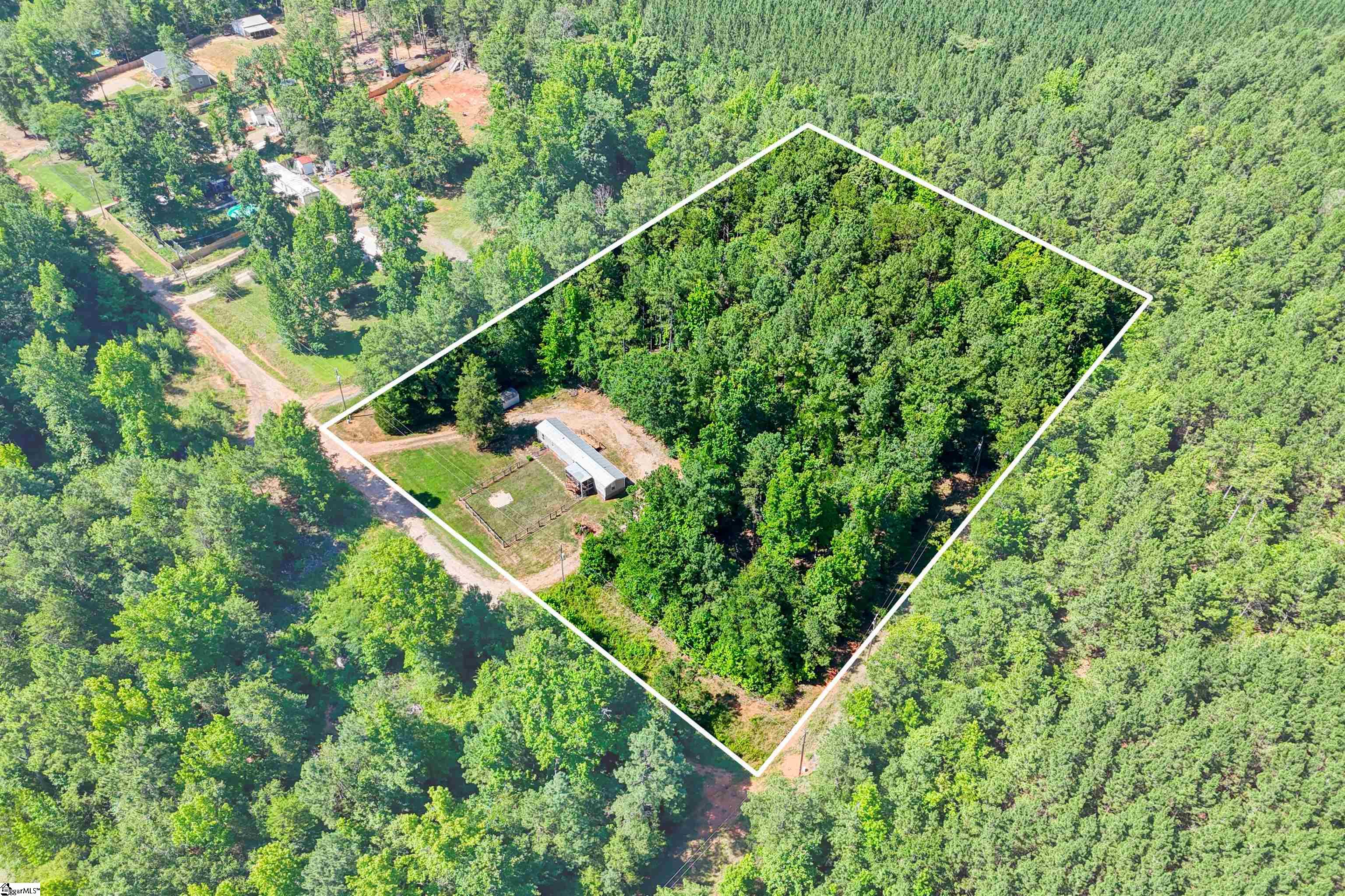 393 Country Estates Road Fountain Inn, SC 29644