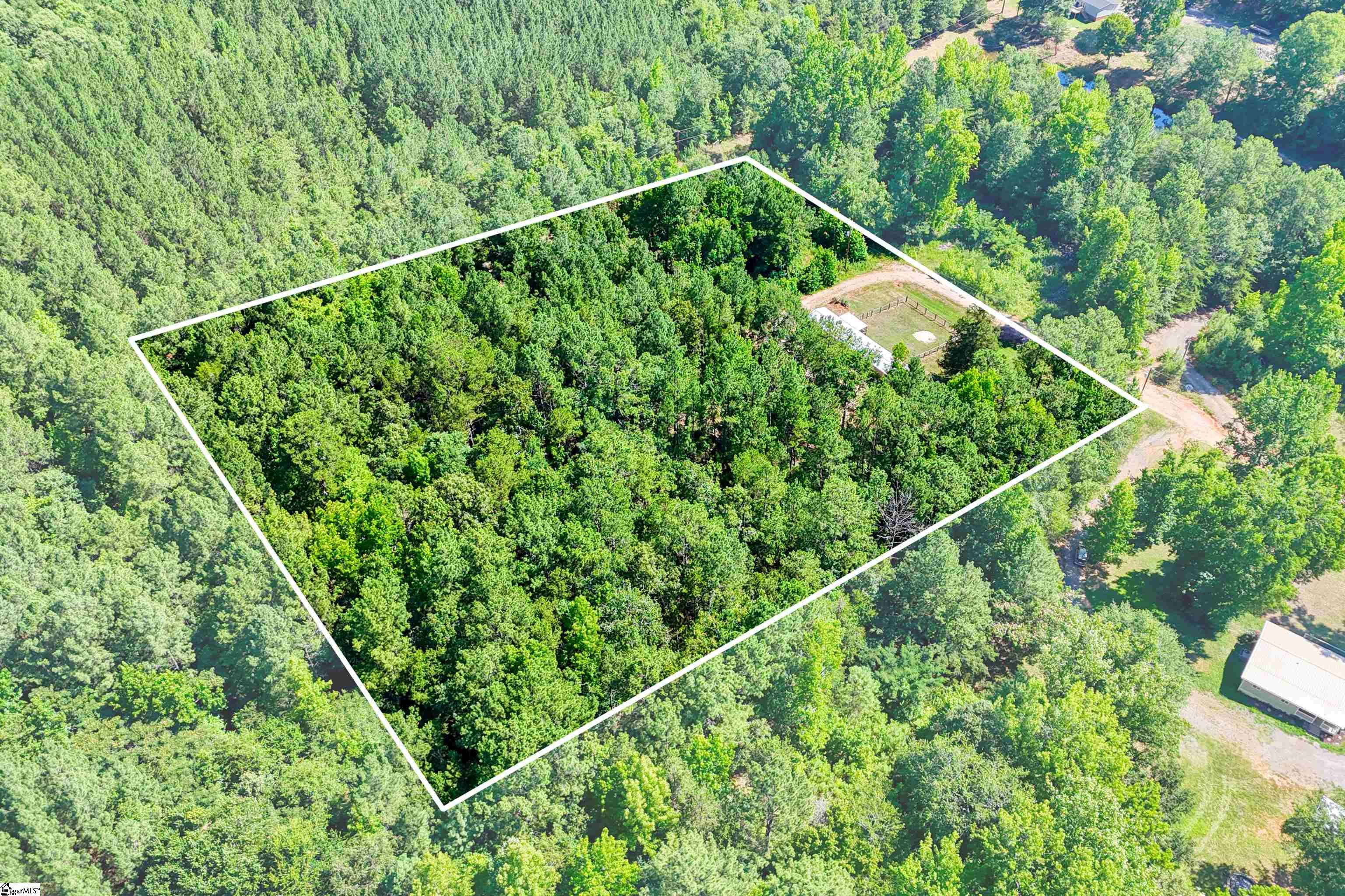 393 Country Estates Road Fountain Inn, SC 29644