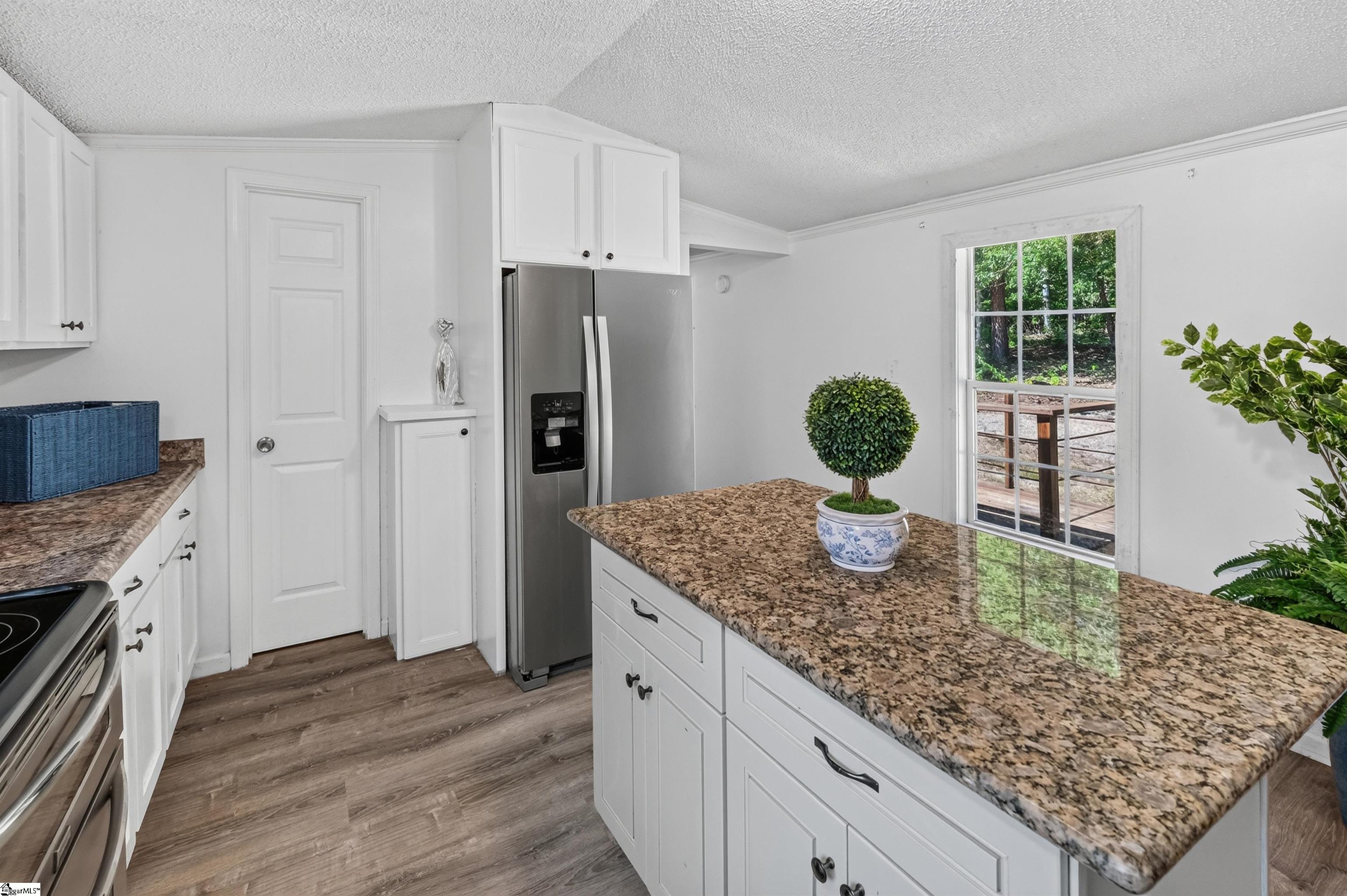393 Country Estates Road Fountain Inn, SC 29644