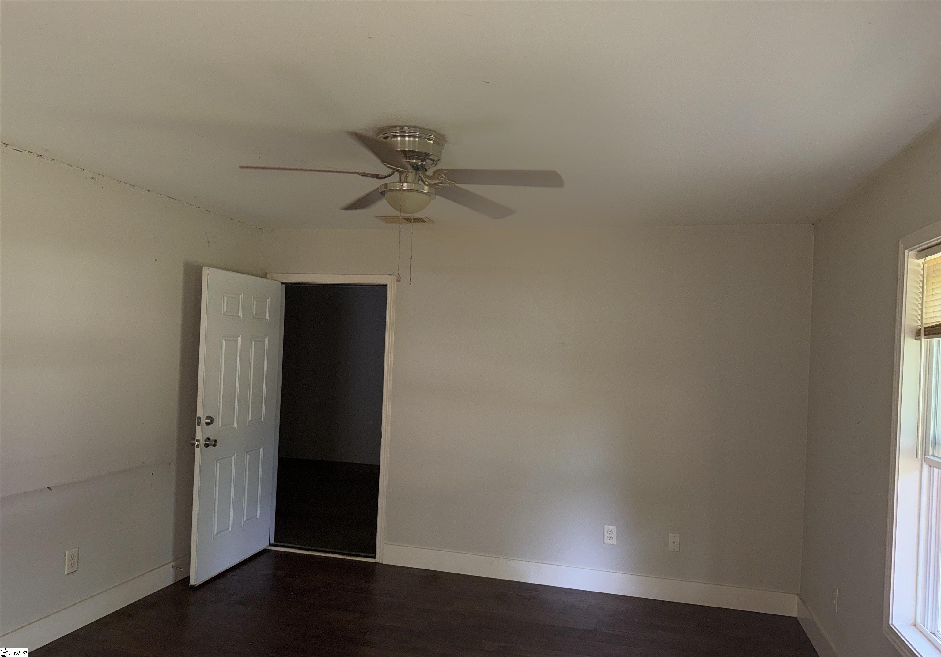 137 Miller Drive Spartanburg, SC 29301