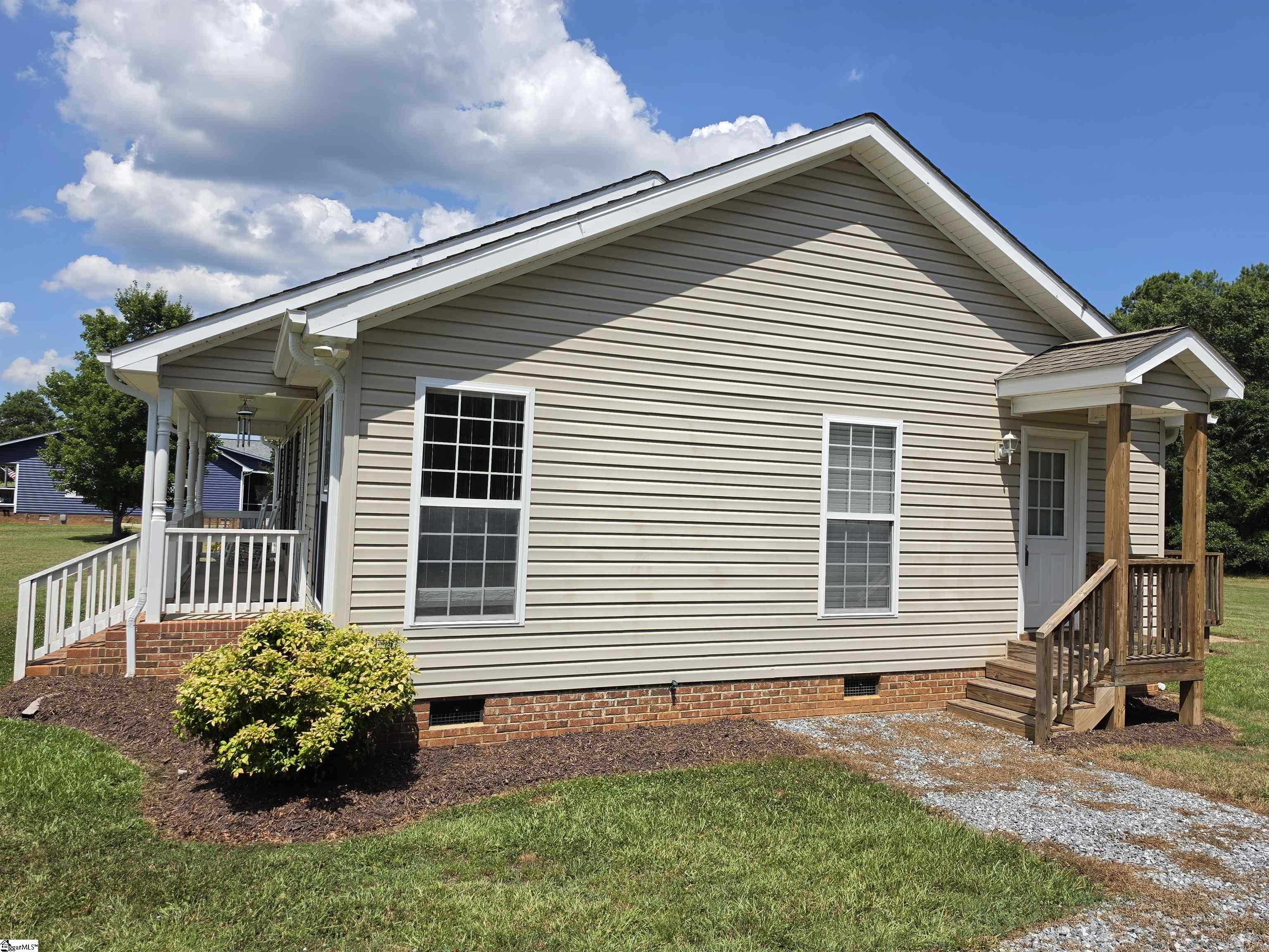 325 McAdams School Road Honea Path, SC 29654