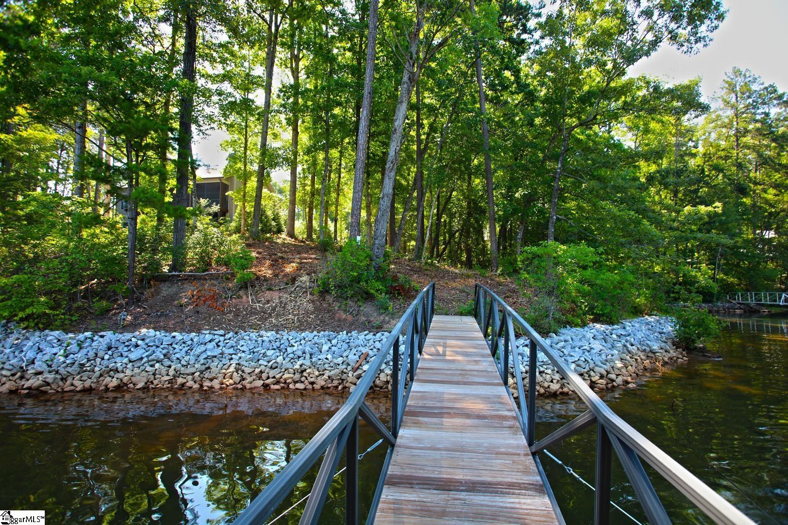 1359 Harbor Ridge Road Seneca, SC 29672