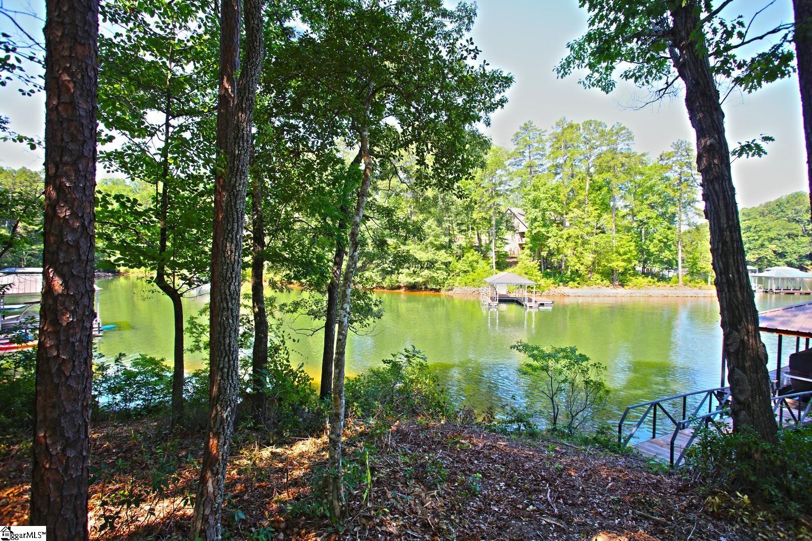 1359 Harbor Ridge Road Seneca, SC 29672