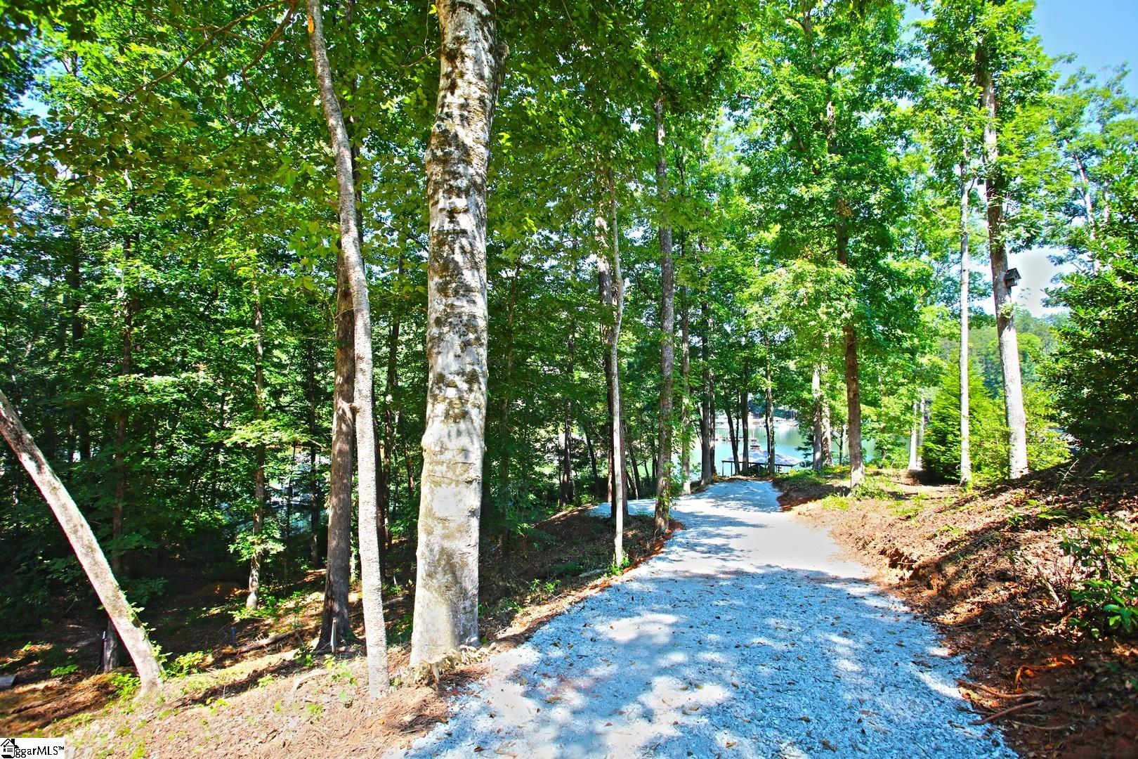 1359 Harbor Ridge Road Seneca, SC 29672