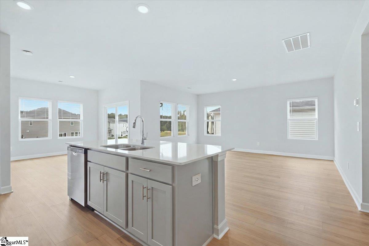 939 Rising Oak Court, Spartanburg SC 29301