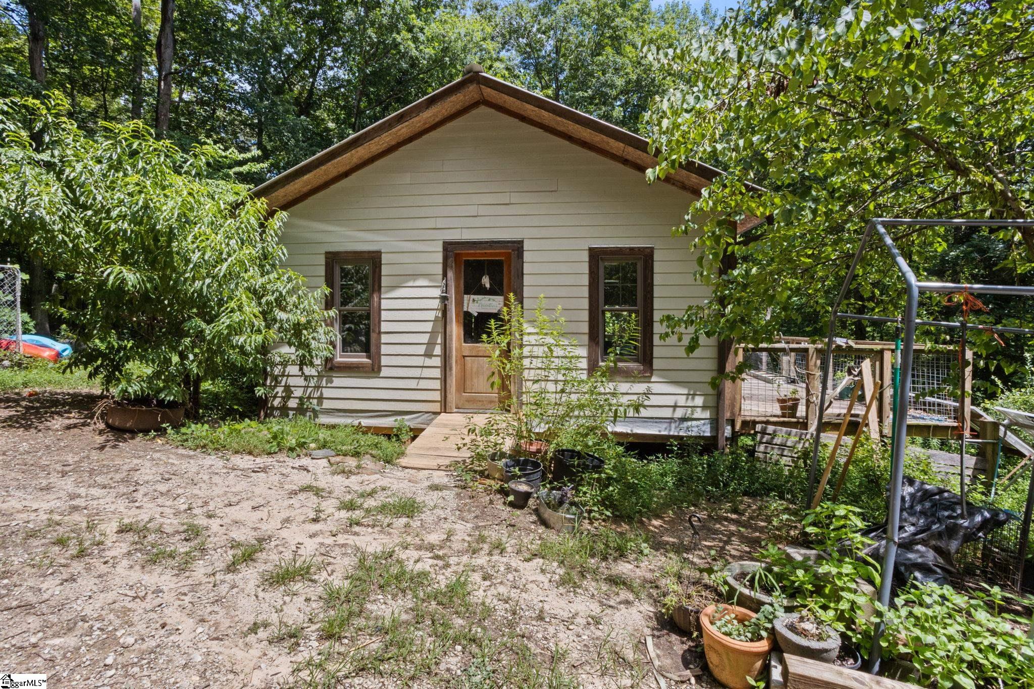 338 Little Crowe Creek Road, Pickens SC 29671