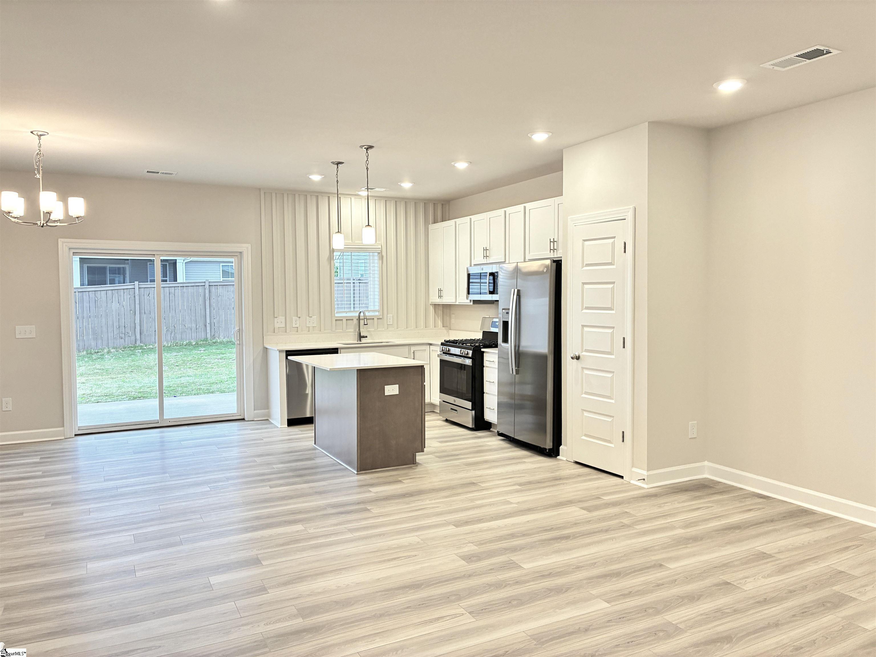 1440 Johnstone Drive Reidville, SC 29375