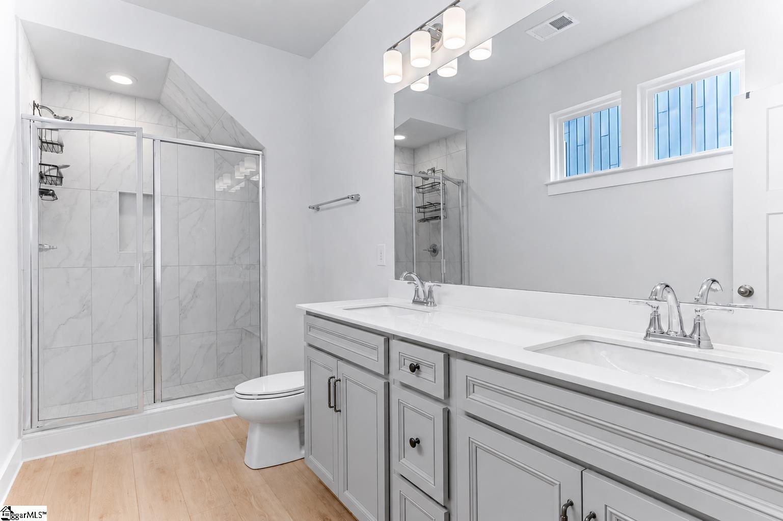 221 Woodhouse Way Greenville, SC 29605