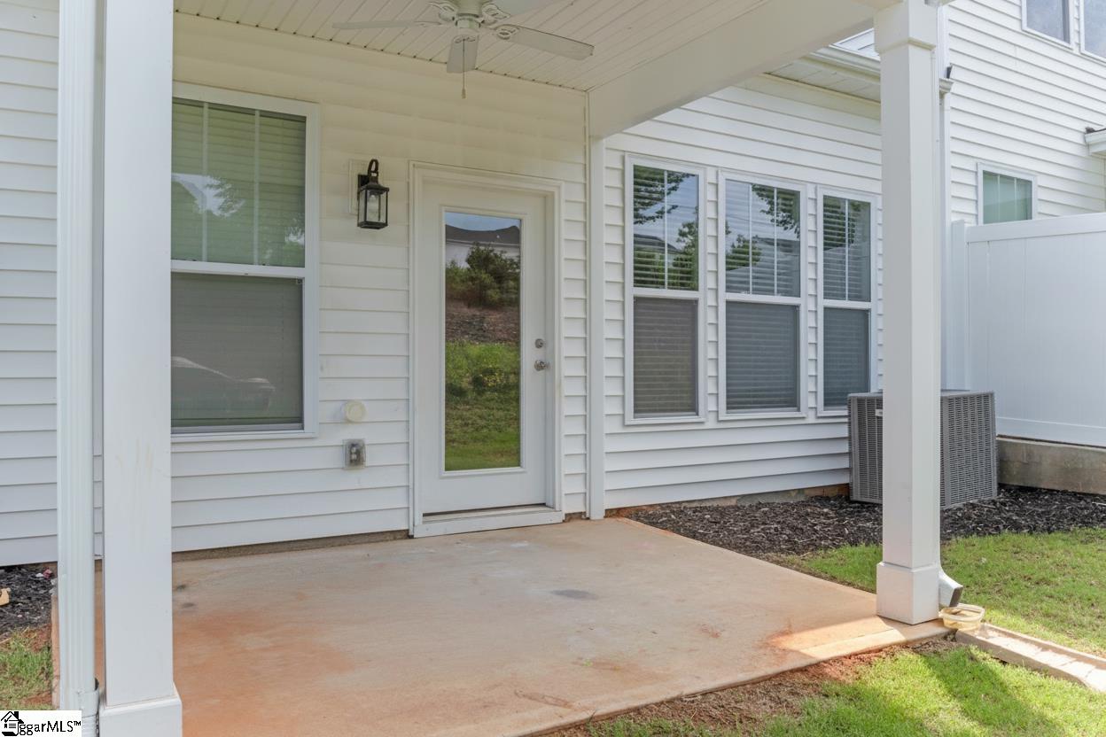 221 Woodhouse Way Greenville, SC 29605