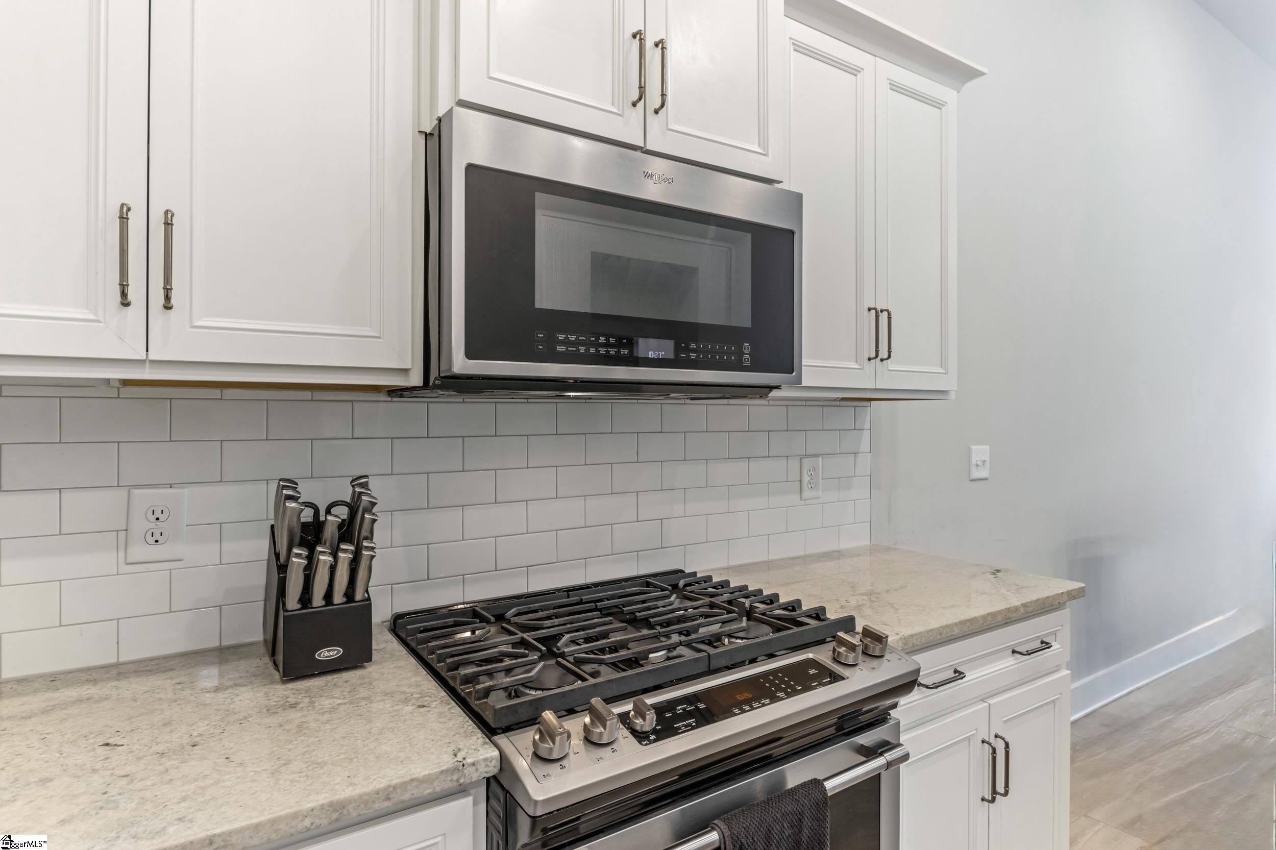 221 Woodhouse Way Greenville, SC 29605