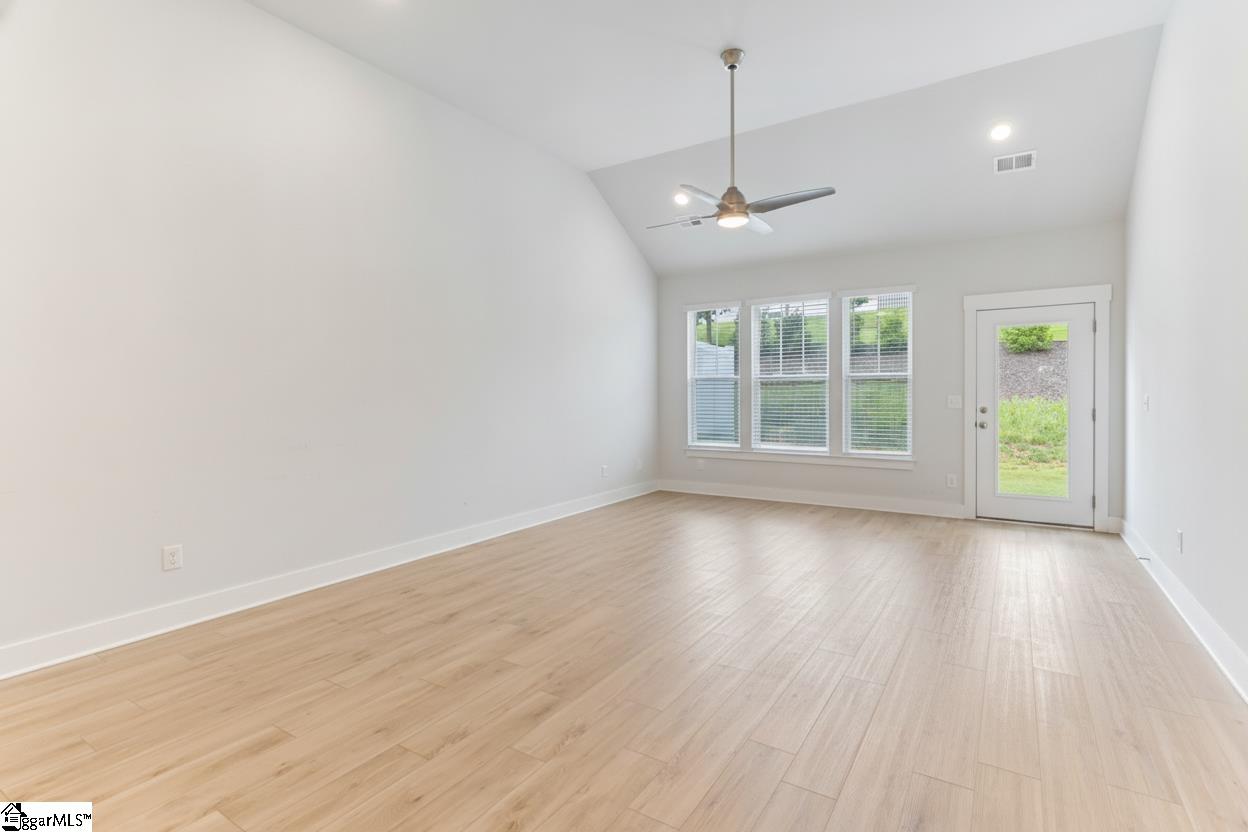 221 Woodhouse Way Greenville, SC 29605