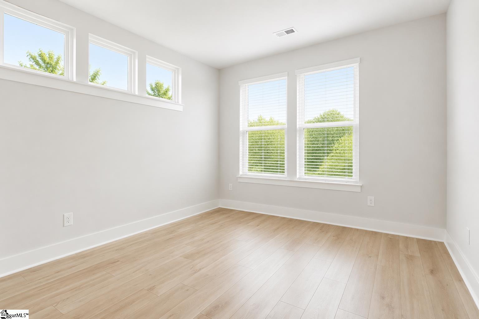 221 Woodhouse Way Greenville, SC 29605