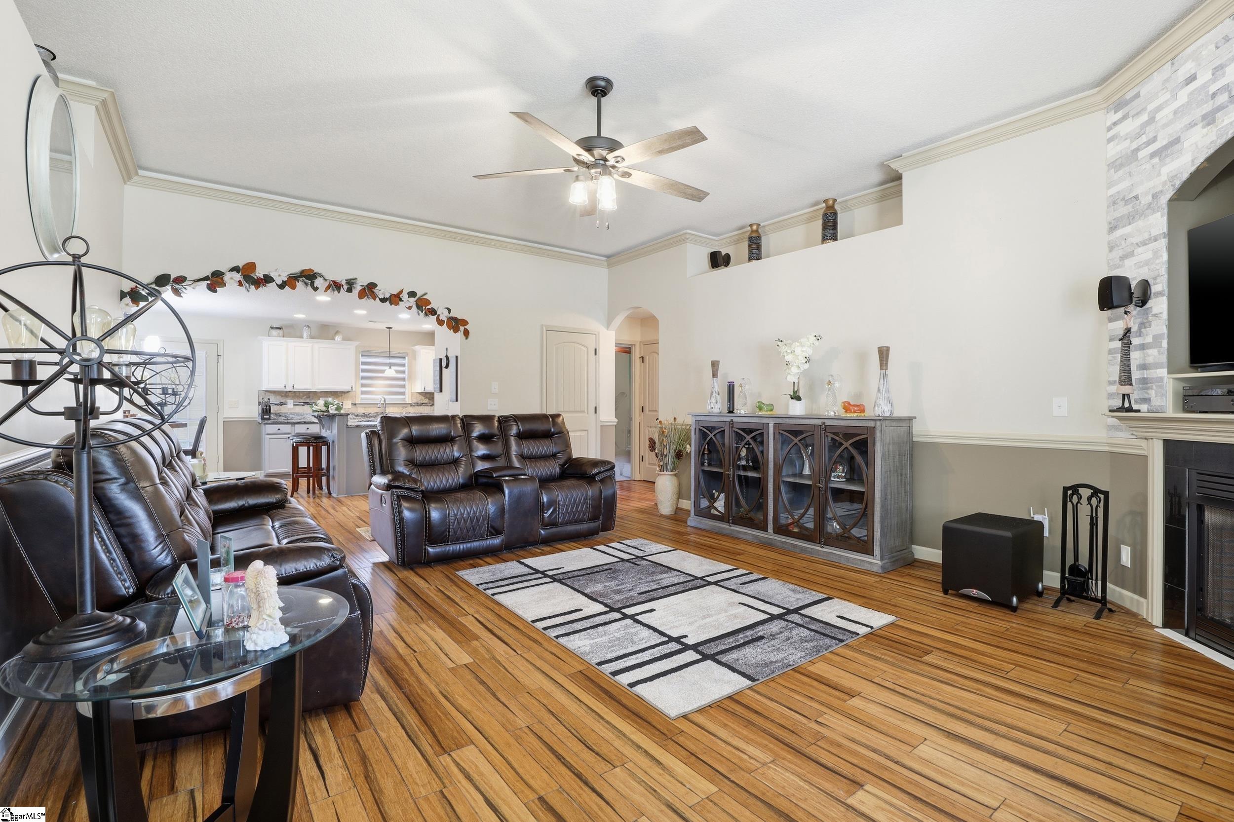 870 Vandenburg Drive Boiling Springs, SC 29316