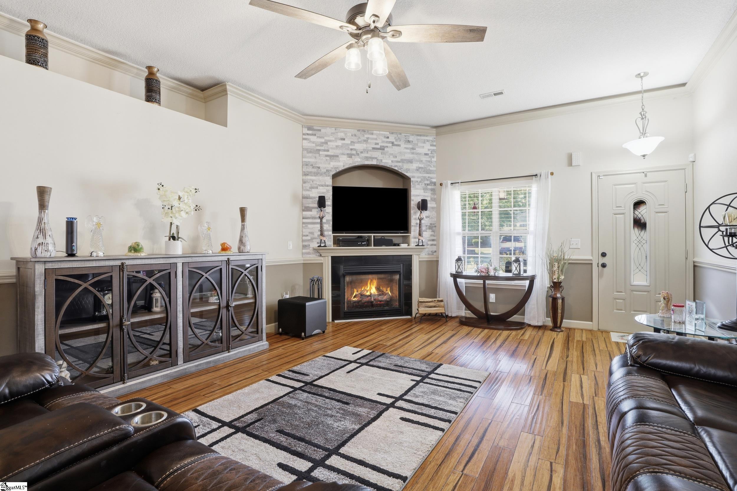 870 Vandenburg Drive Boiling Springs, SC 29316