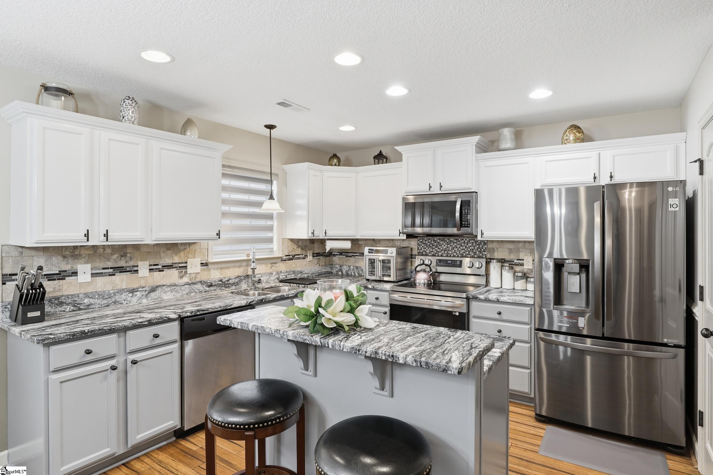 870 Vandenburg Drive Boiling Springs, SC 29316