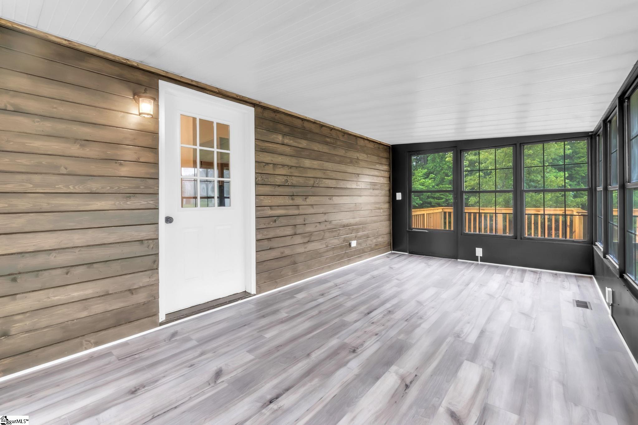 1179 Simms School Road Central, SC 29630