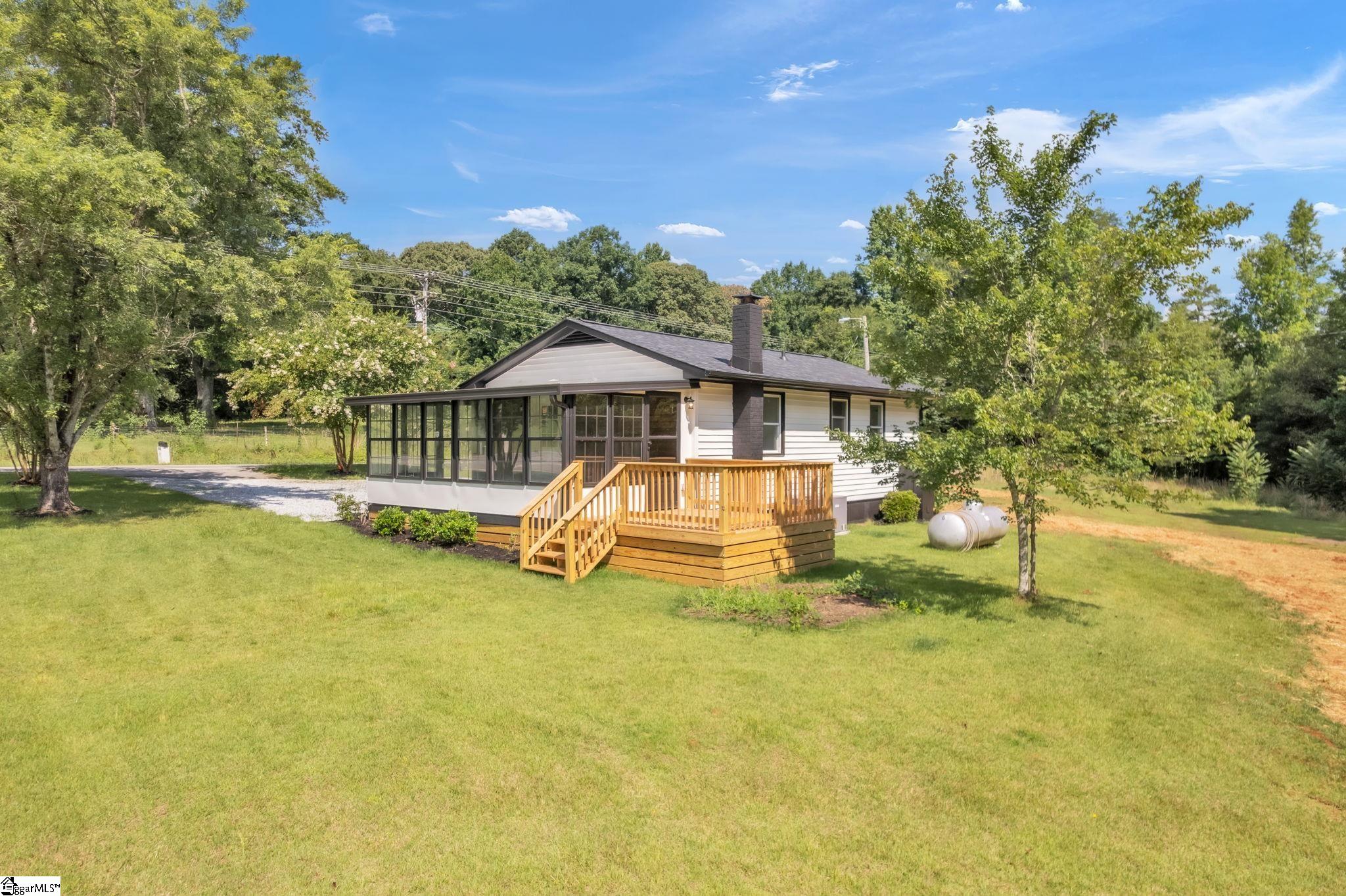 1179 Simms School Road Central, SC 29630