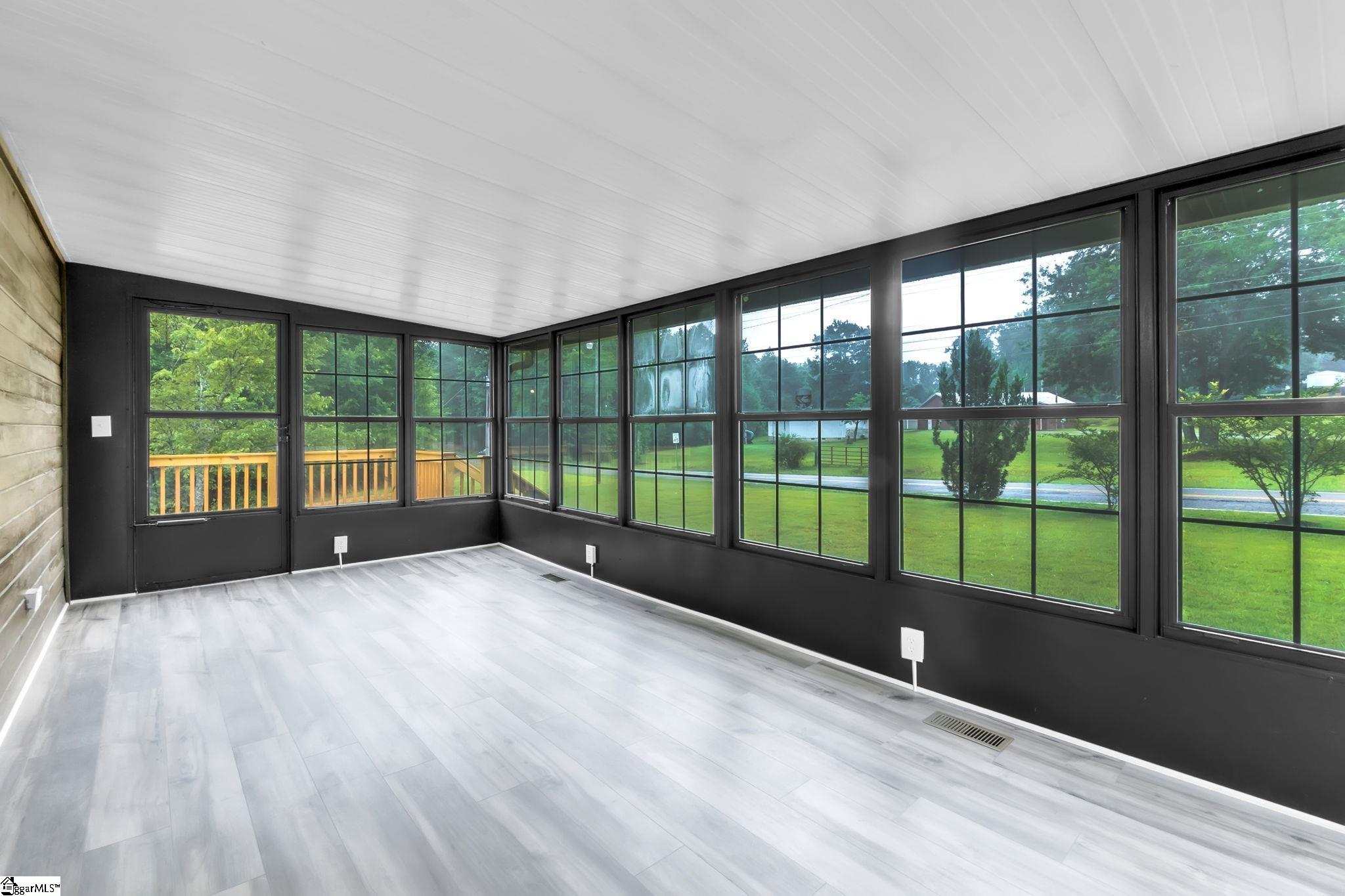 1179 Simms School Road Central, SC 29630