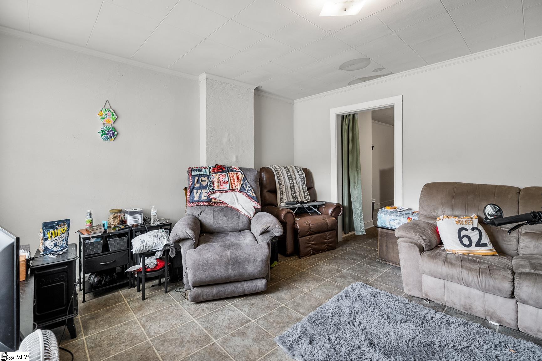 7 Edgewood Drive Ware Shoals, SC 29692