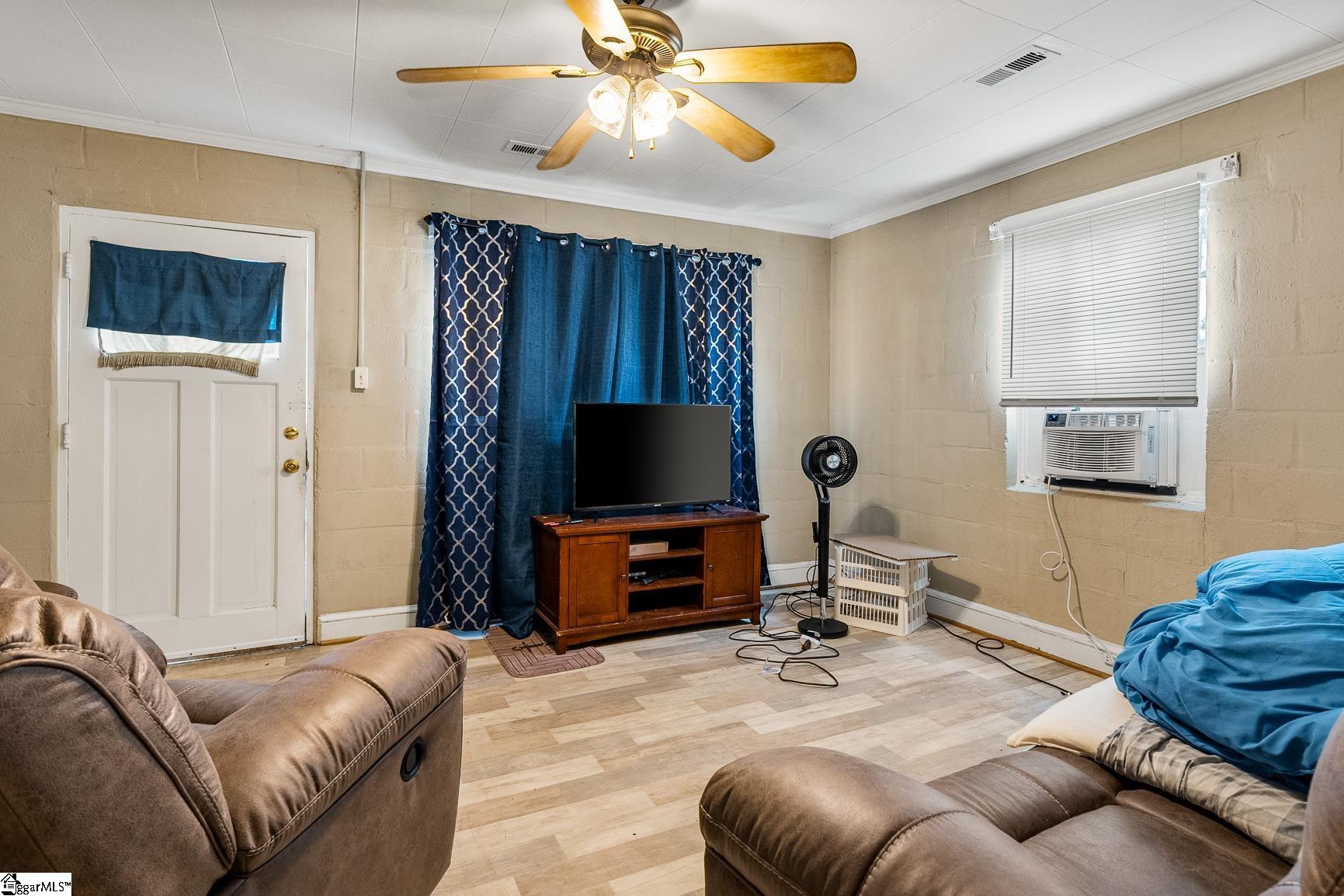 7 Edgewood Drive Ware Shoals, SC 29692