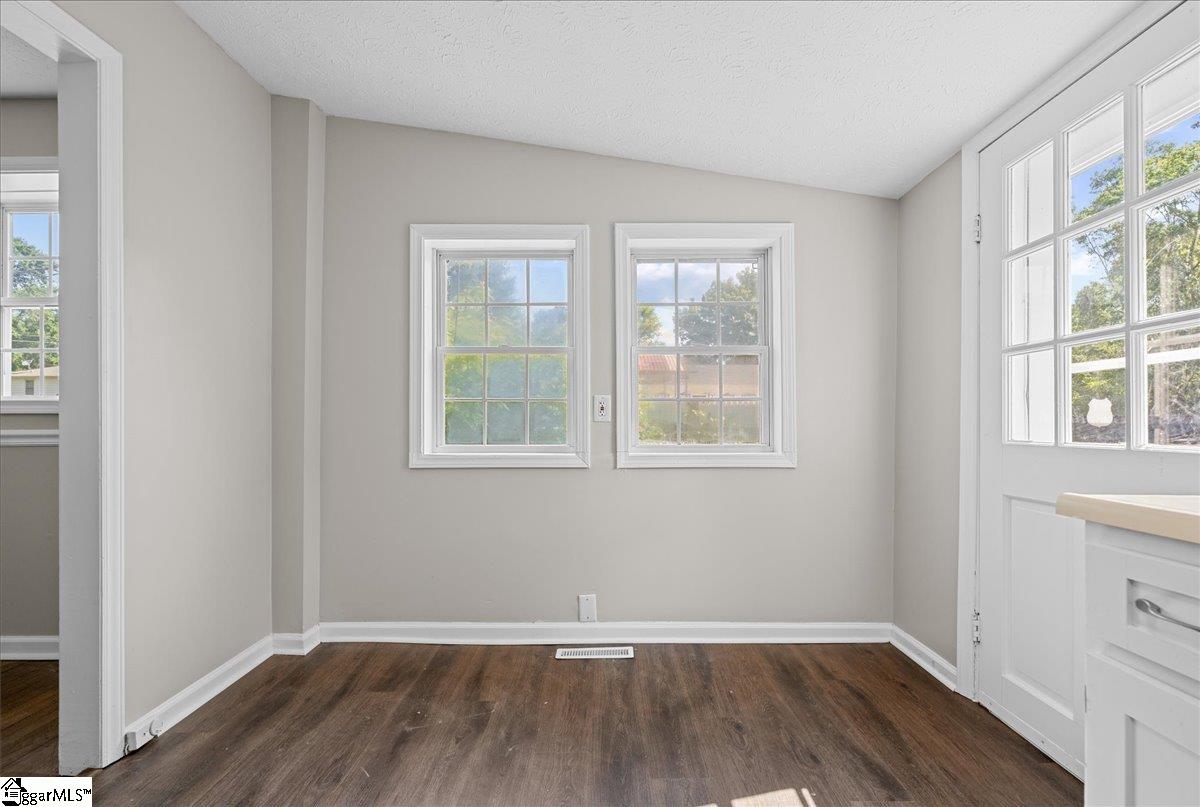 102 Rasor Drive Greenville, SC 29617
