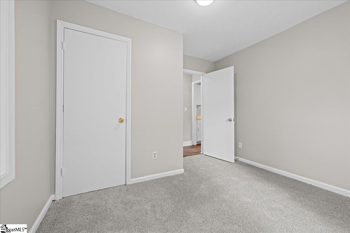 102 Rasor Drive Greenville, SC 29617
