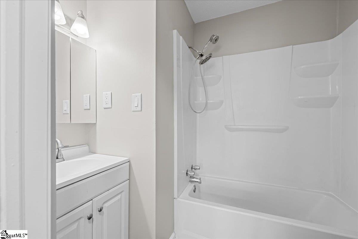 102 Rasor Drive Greenville, SC 29617