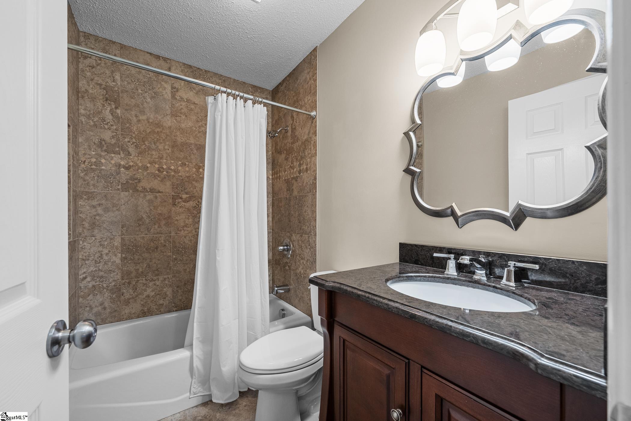 204 Torrey Court Simpsonville, SC 29680-6743