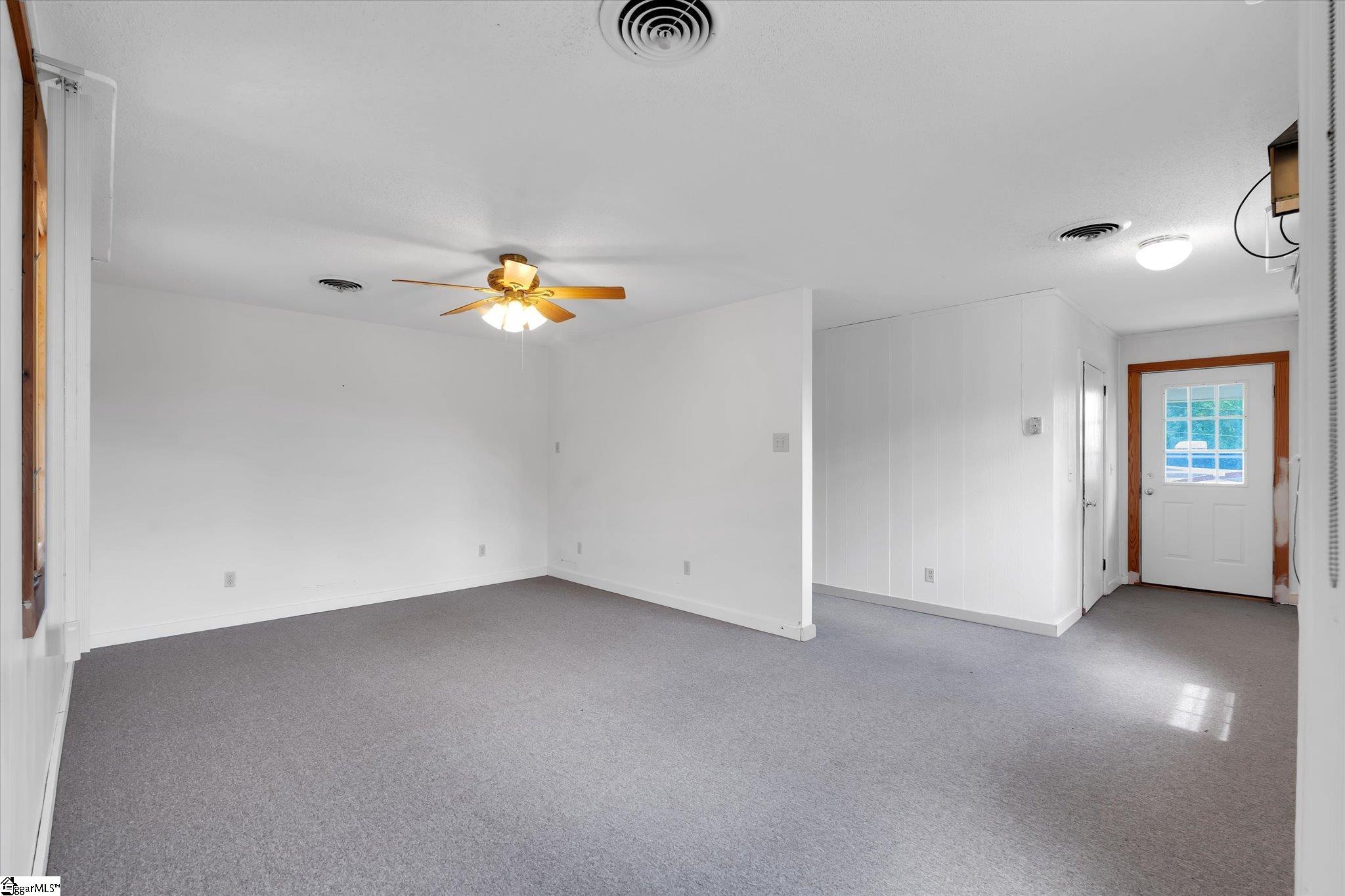 231 Lakeshore Drive Fair Play, SC 29643