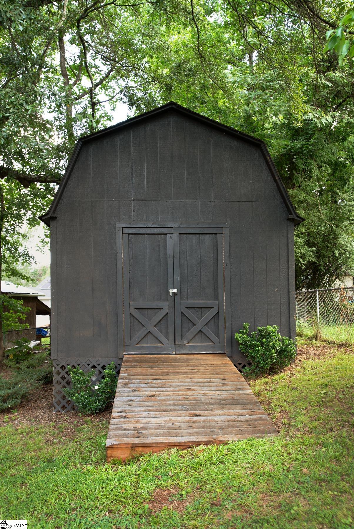 17 Campbell Street Greenville, SC 29607