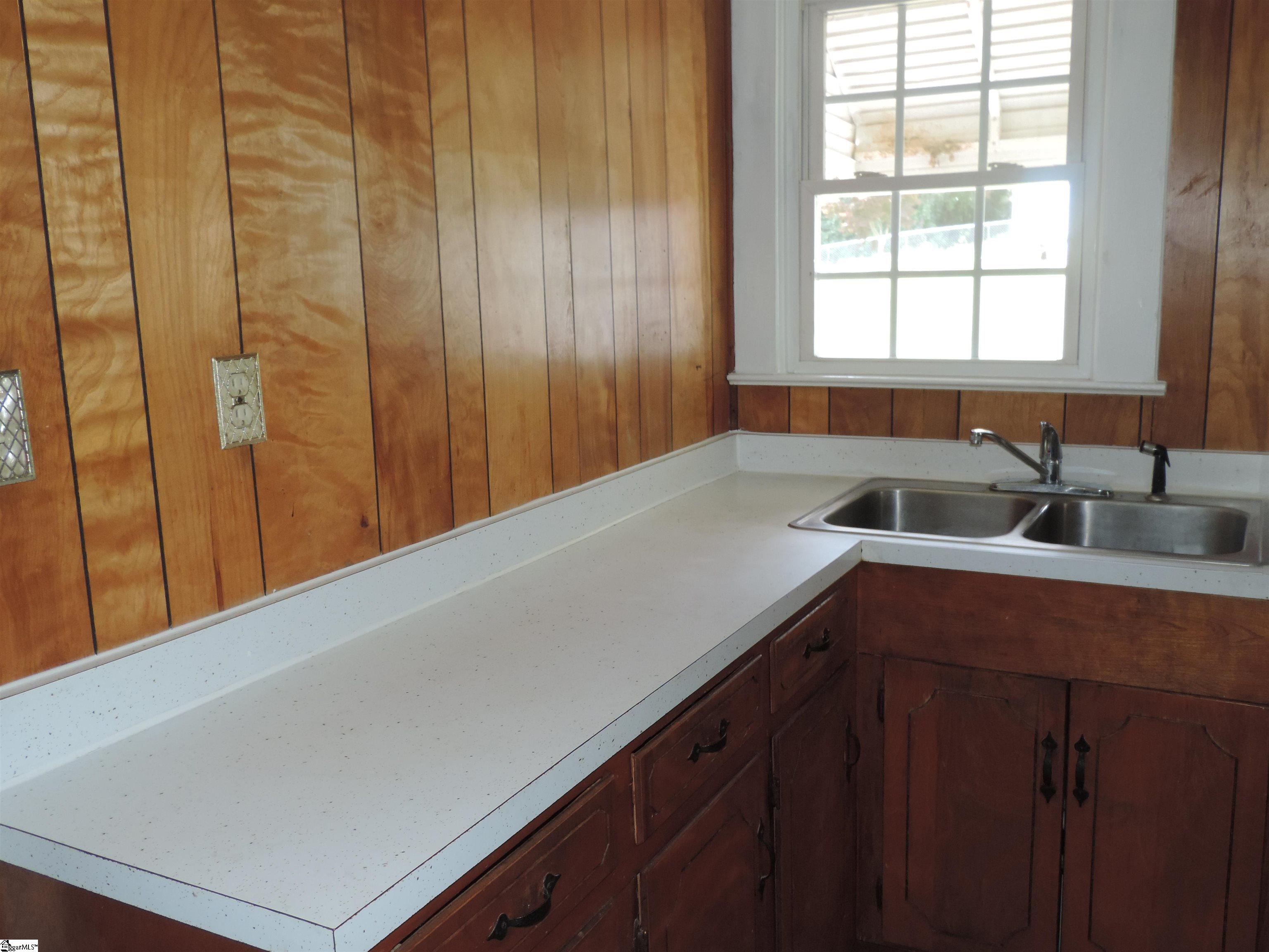 2383 Jonesville Highway Union, SC 29379-2383