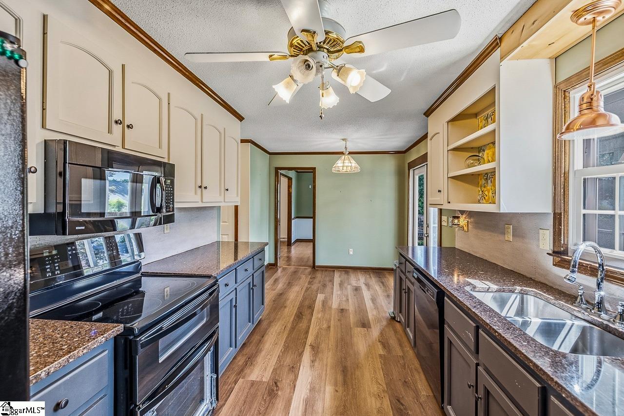 7 Ashley Lane Taylors, SC 29687