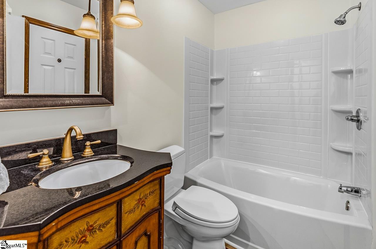 7 Ashley Lane Taylors, SC 29687