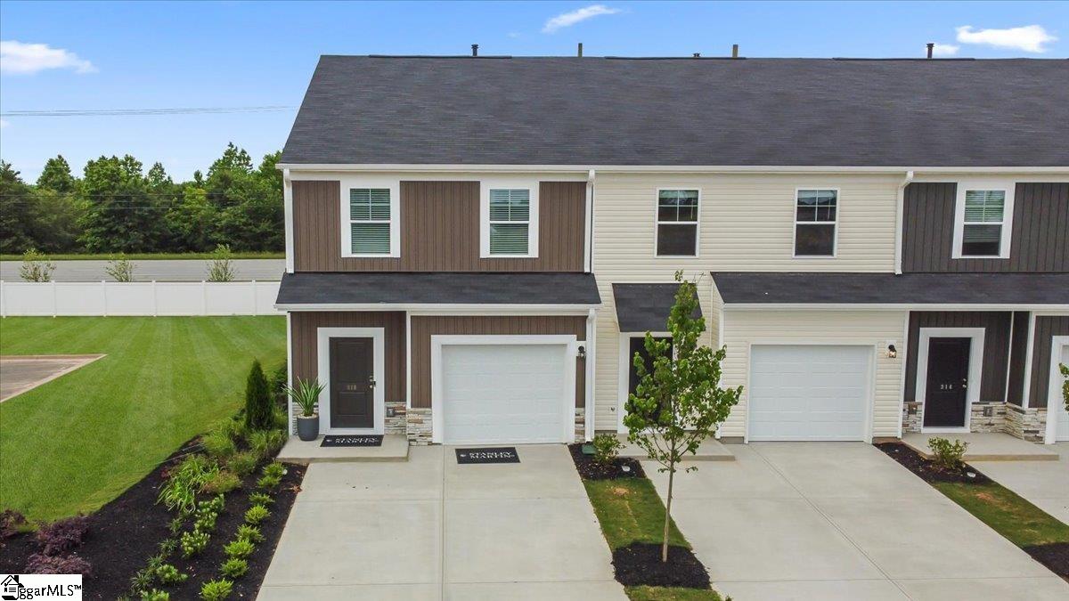 309 Abingdon Way Greer, SC 29651