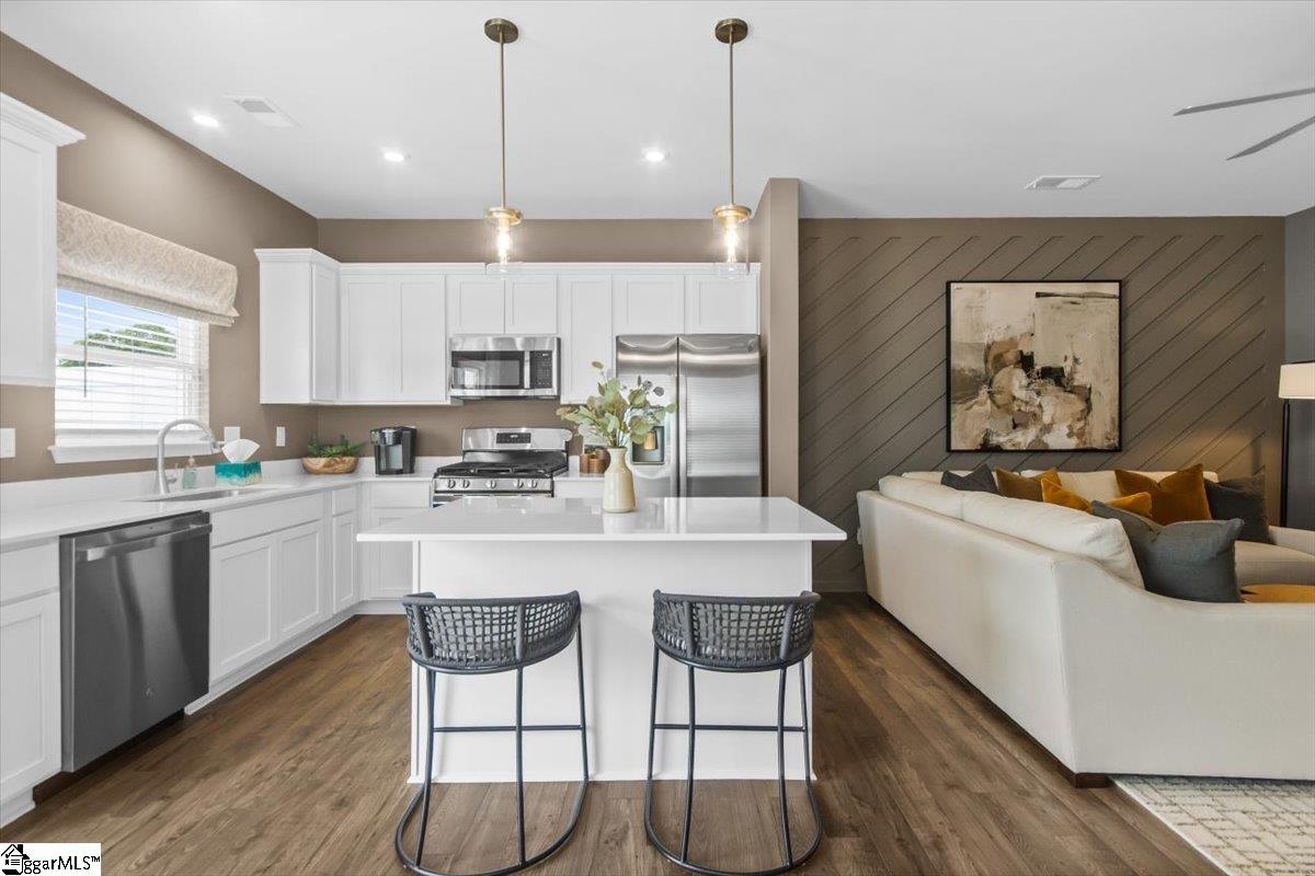 307 Abingdon Way Greer, SC 29651