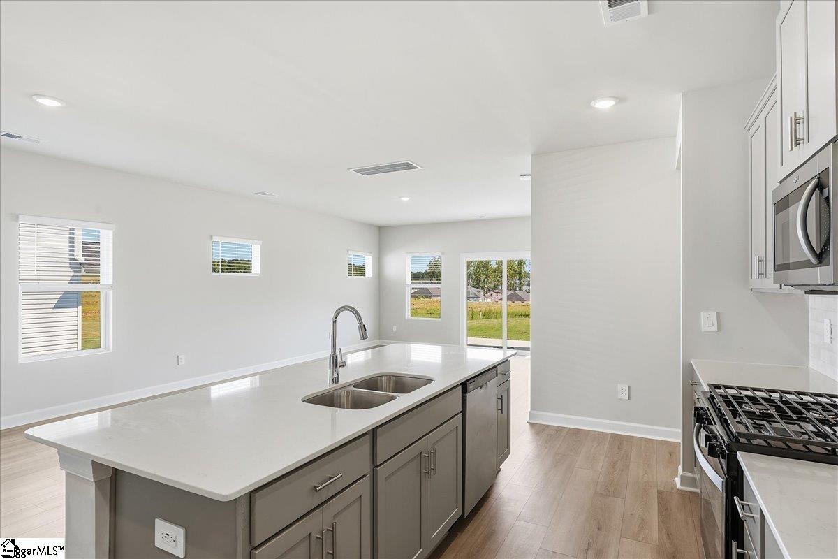 143 Bechler Drive Gray Court, SC 29645