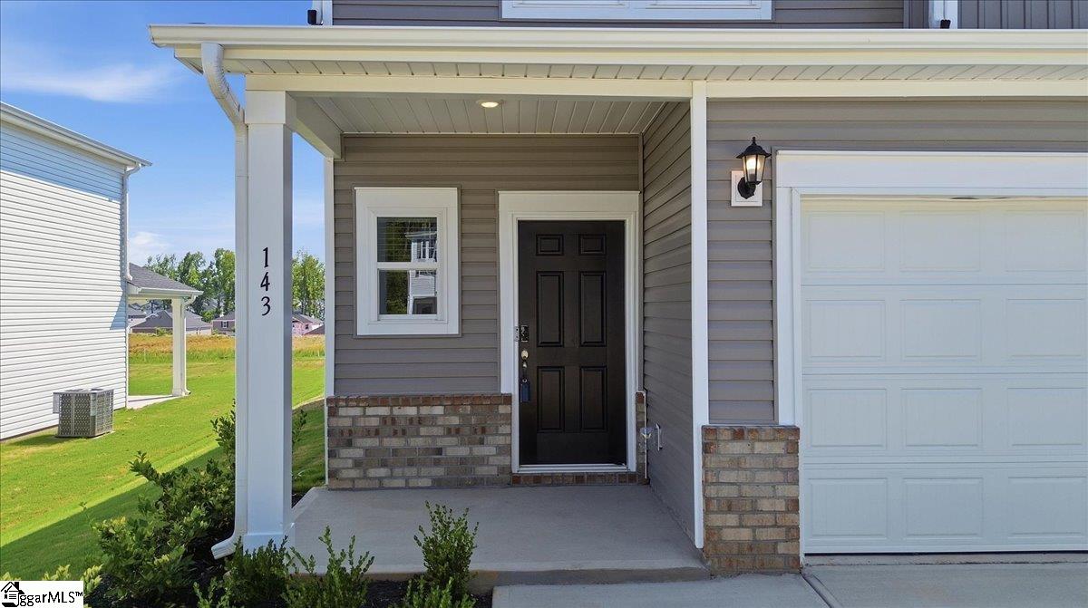 143 Bechler Drive Gray Court, SC 29645