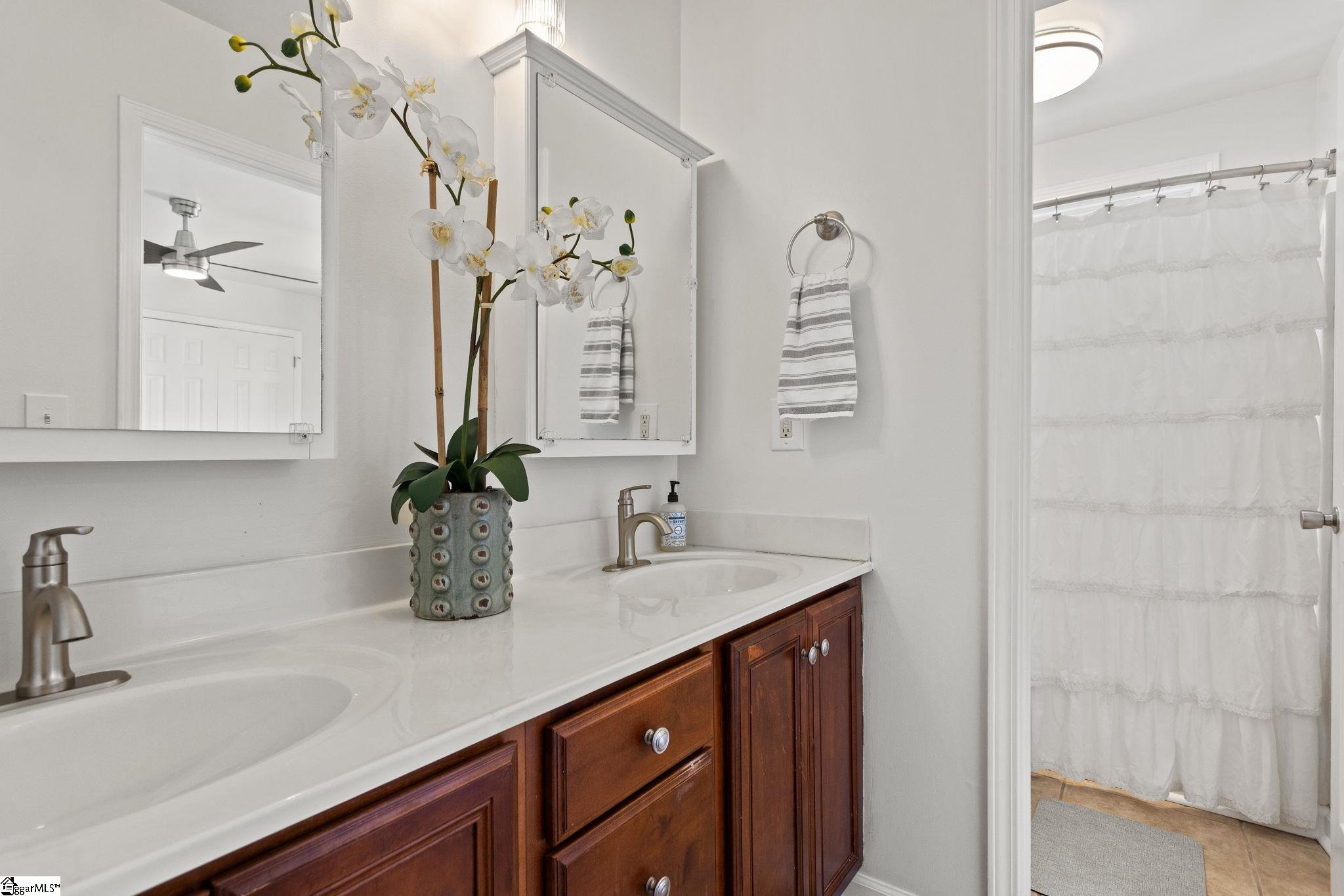 116A Ridge Road Greenville, SC 29607