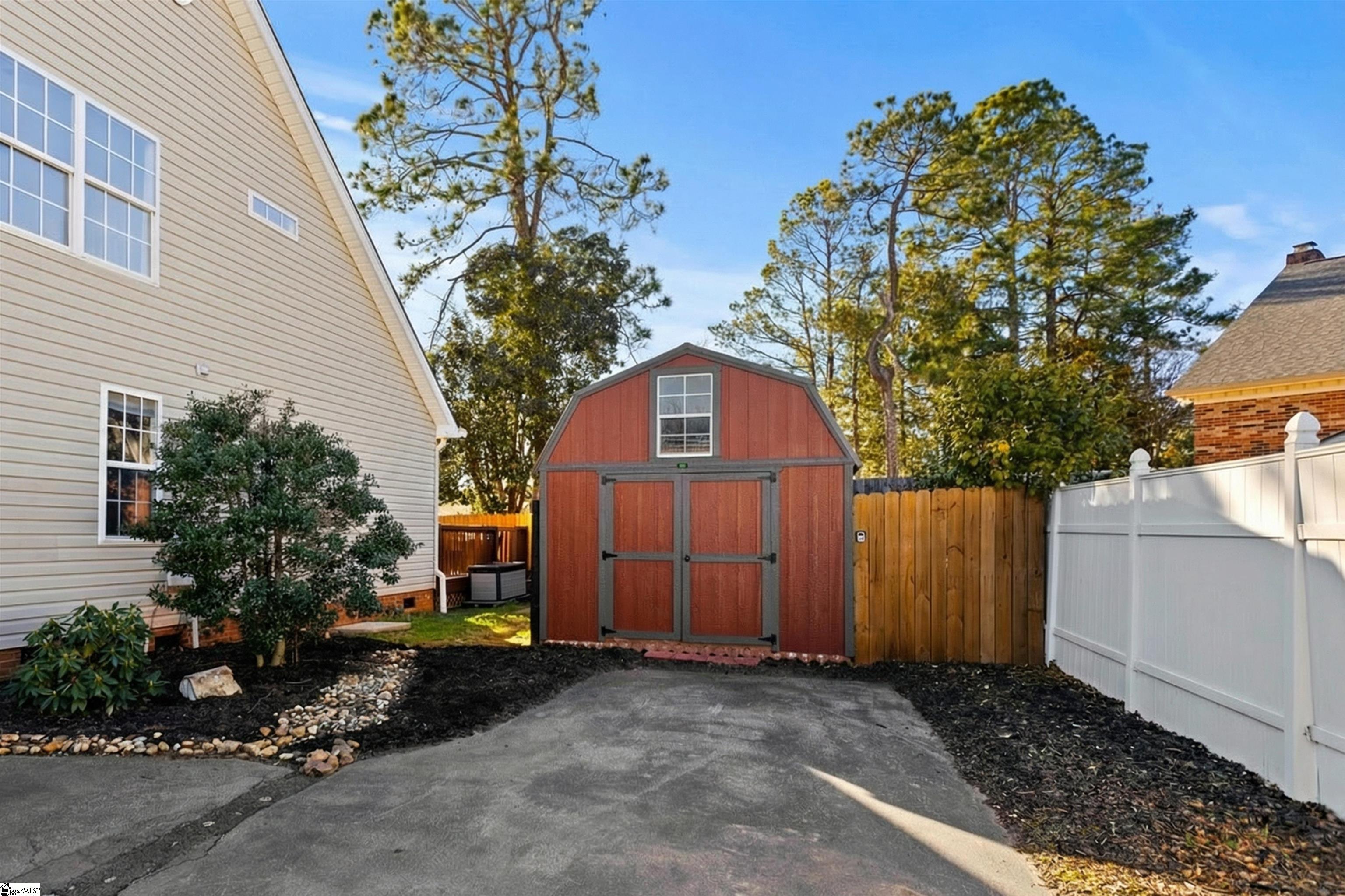 116A Ridge Road Greenville, SC 29607