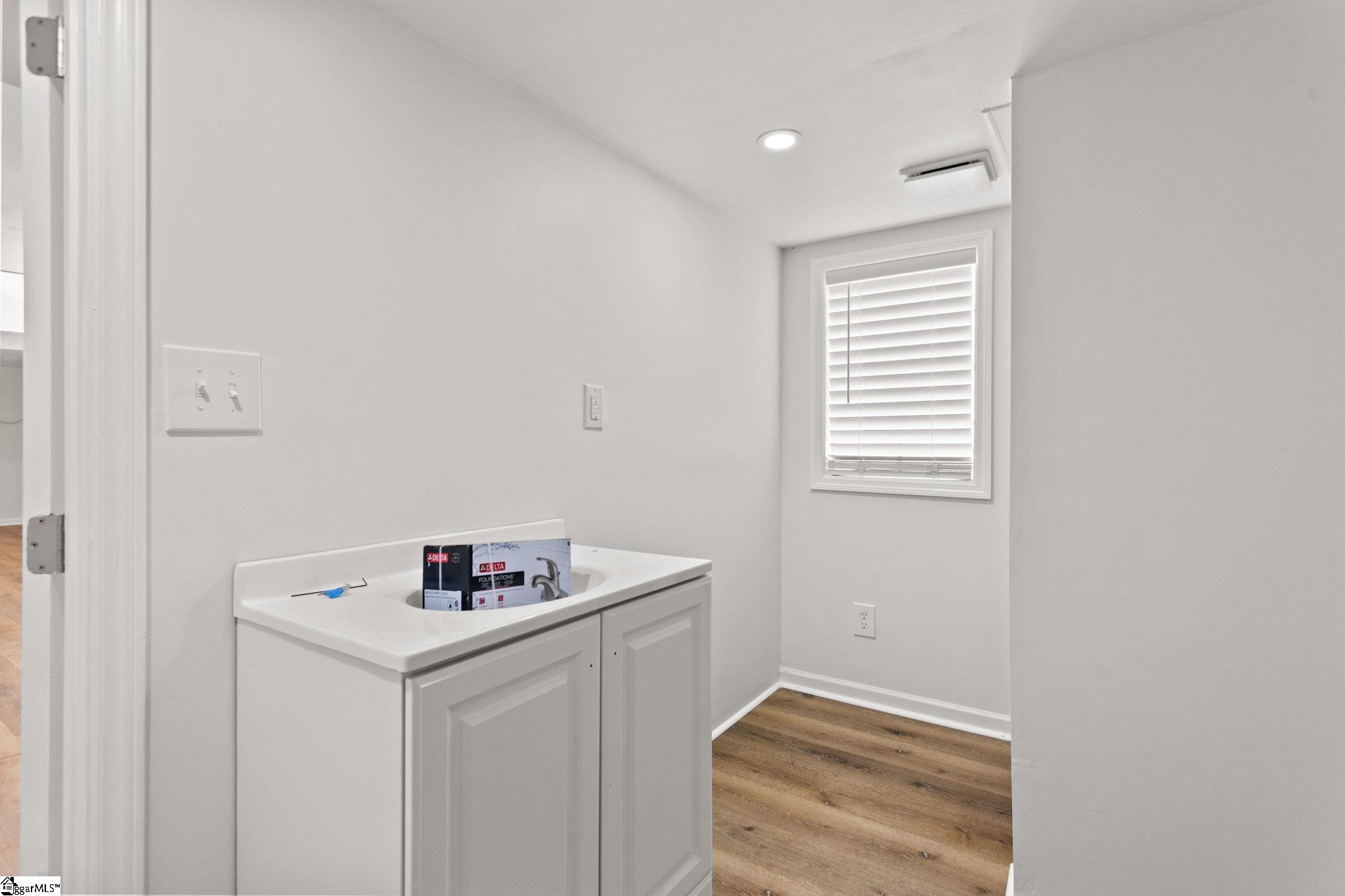 116A Ridge Road Greenville, SC 29607