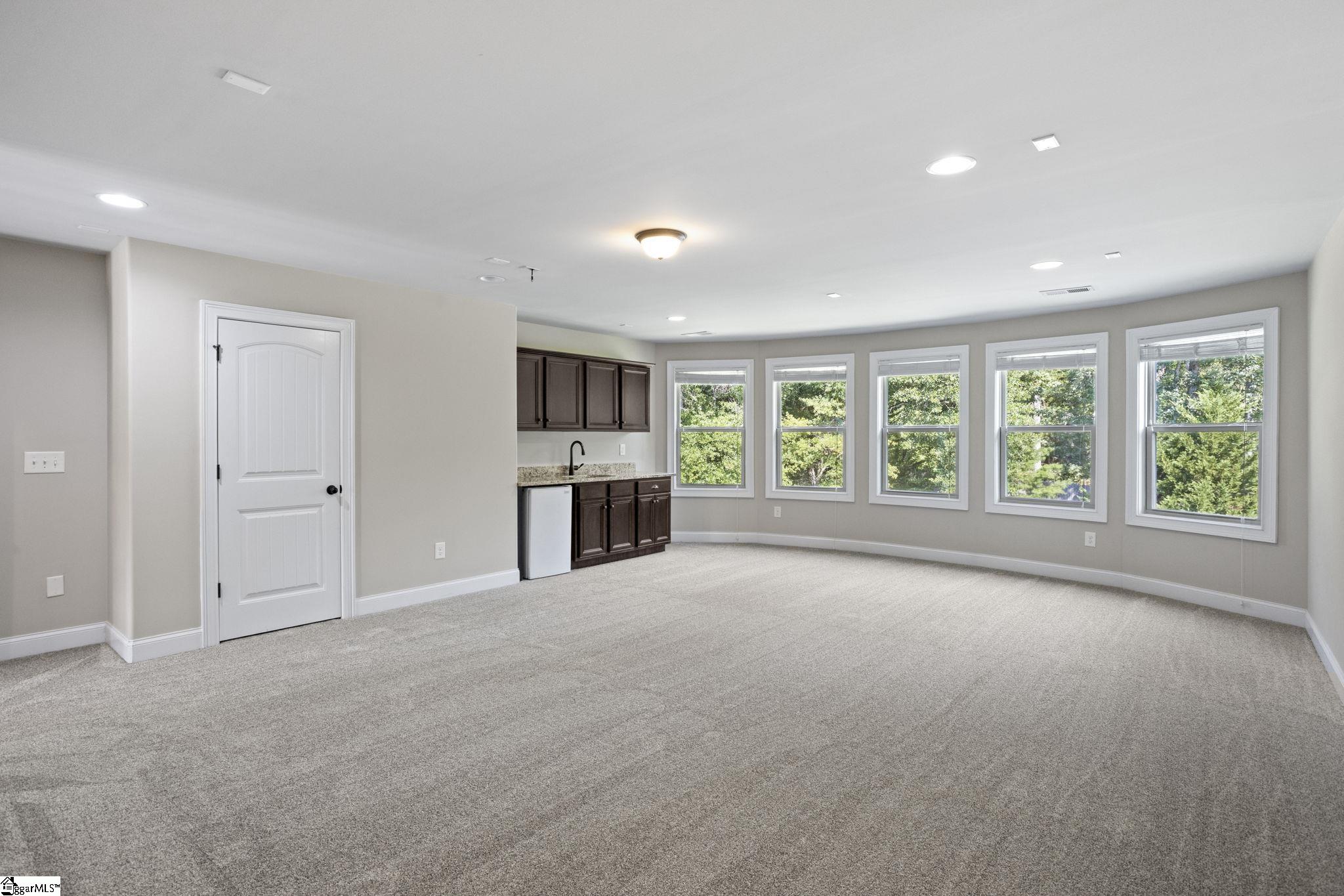 239 Tuxedo Lane Greer, SC 29651